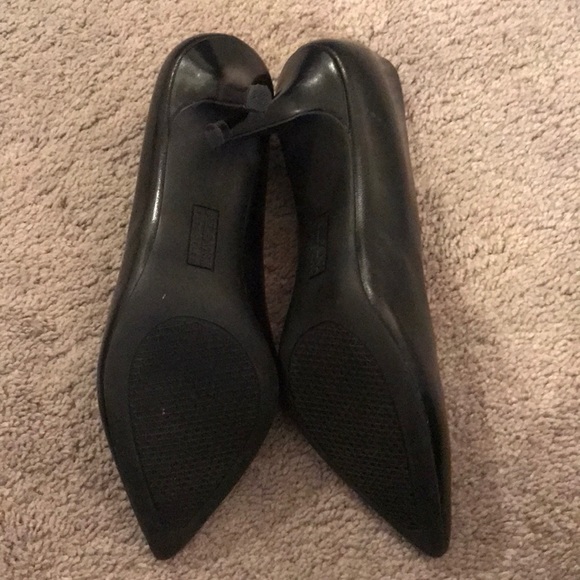 LIKE NEW Alfani Step N Flex Jeules Pumps - Picture 4 of 5